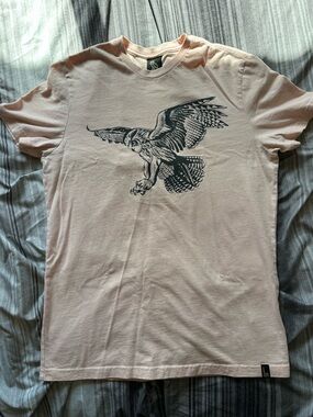 Ovo flying owl graphic tee light pink men’s small